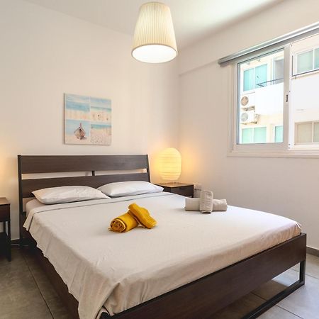 Kave Blue Mackenzie 1 Bdr Flat With Pool Apartment Larnaca Exterior foto