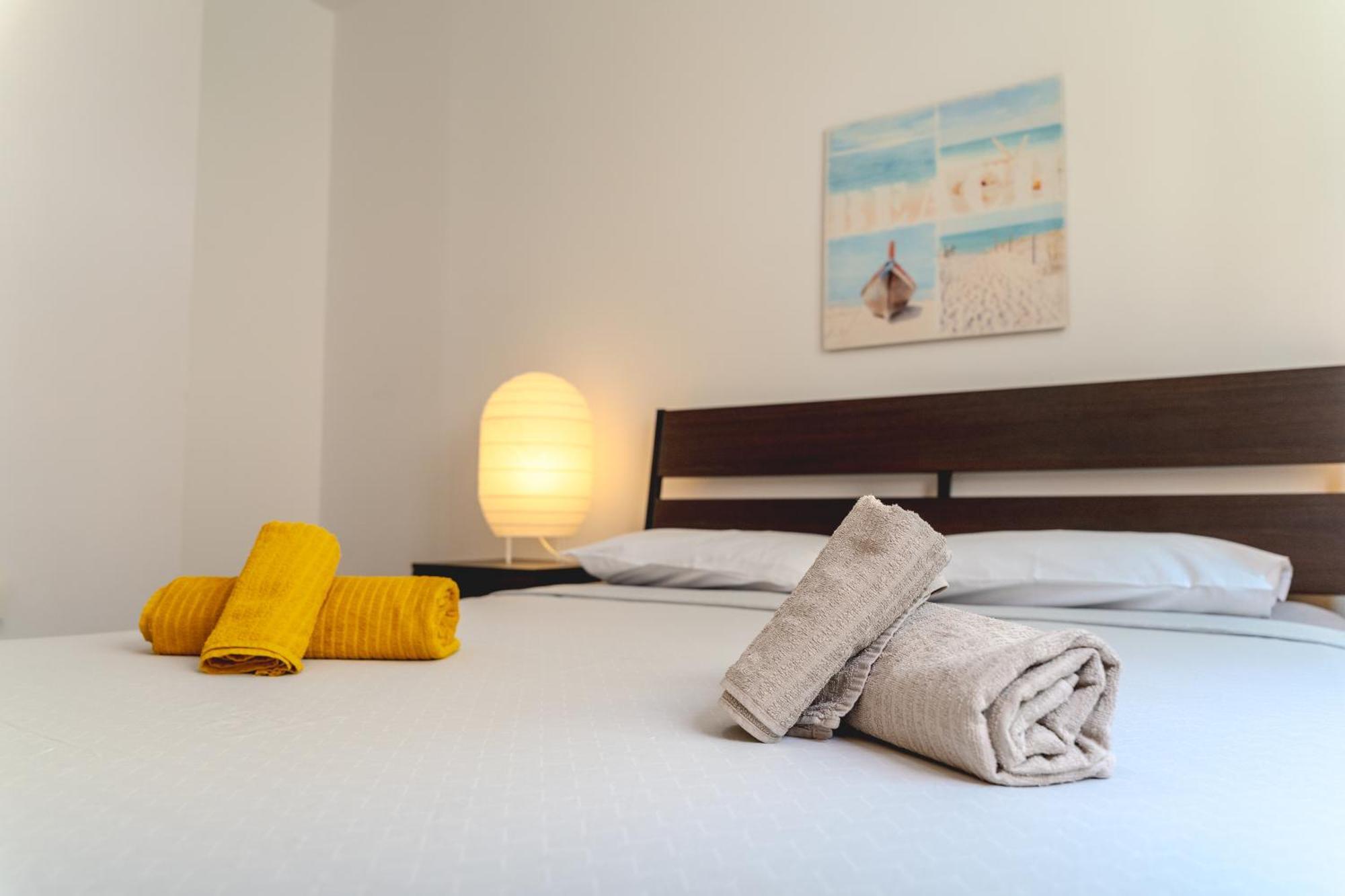 Kave Blue Mackenzie 1 Bdr Flat With Pool Apartment Larnaca Exterior foto